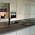 Spacious Contemporary Type Apartment. Apartament Galway