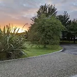 Apartament Spacious Contemporary Type Apartment. Galway